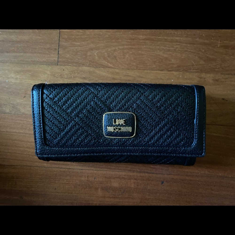 LOVE MOSCHINO WALLET  CLUTH WITH STRAP NEW